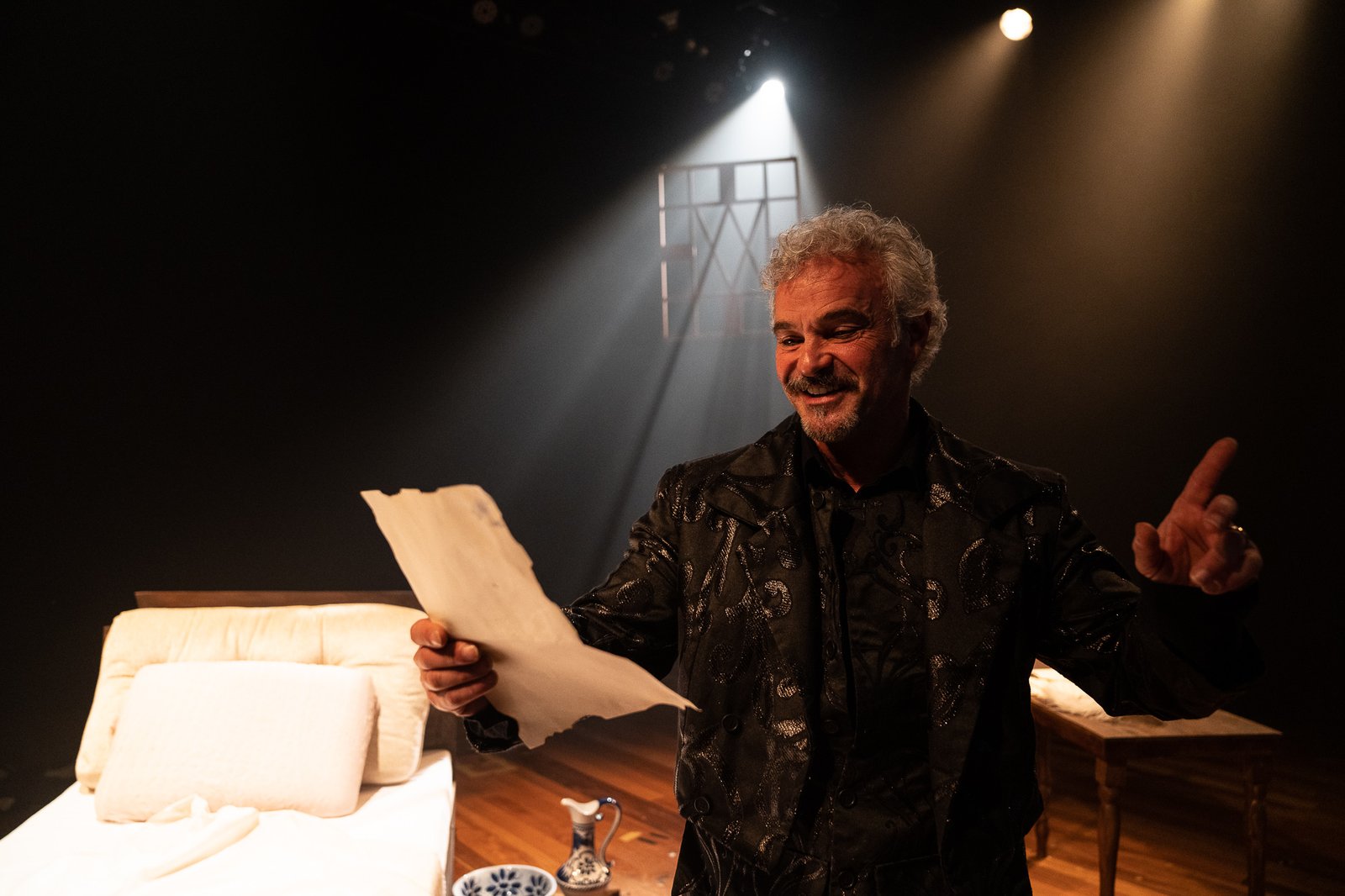 O Deus de Spinoza, por Bob Sousa