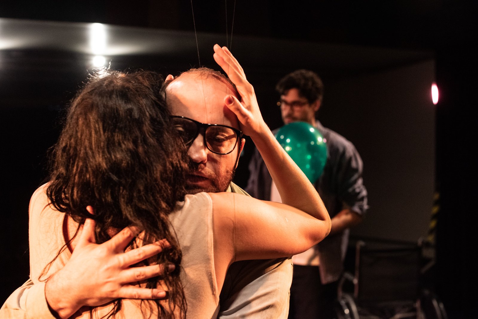 Gesto, por Bob Sousa