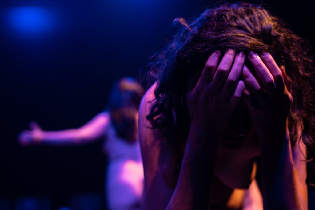 O que meu corpo nu te conta?, por Bob Sousa