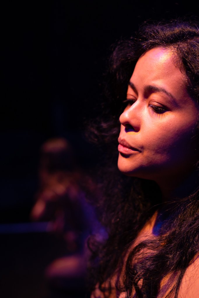 O que meu corpo nu te conta?, por Bob Sousa