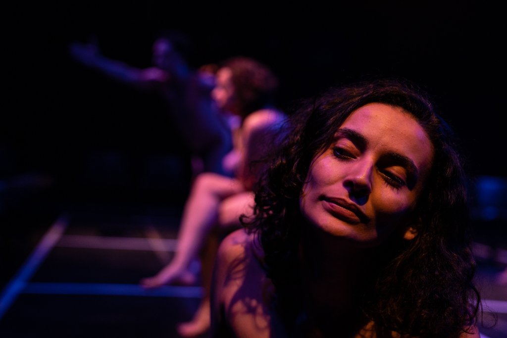 O que meu corpo nu te conta?, por Bob Sousa