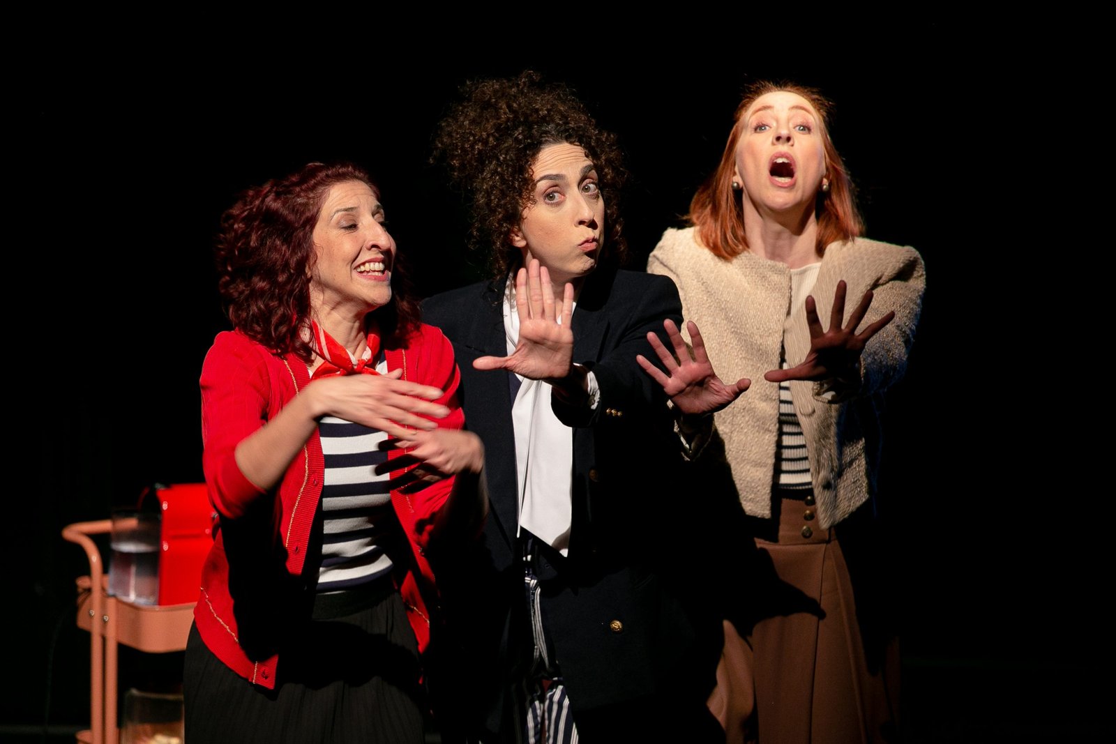 Cena da peça "Mulher, Imagina!", do grupo As Olívias: apresentações em 2023.