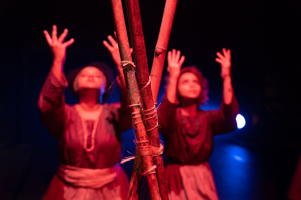 As Bruxas de Salém, por Bob Sousa