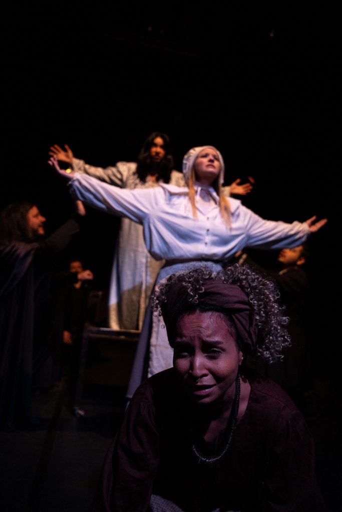 As Bruxas de Salém, por Bob Sousa