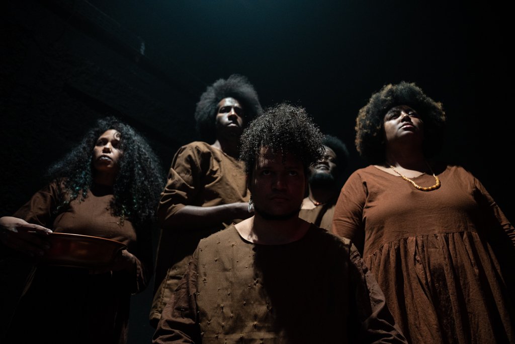 As Bruxas de Salém, por Bob Sousa