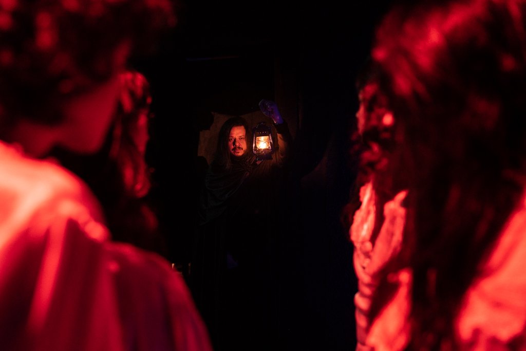 As Bruxas de Salém, por Bob Sousa