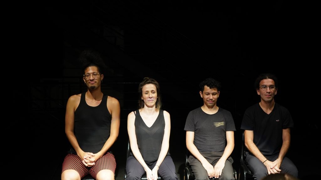 Sarau Amor em SP, contou com batalha de rima, leitura dramática, dança e entre outros. Foto: Barbara Rodrigues.