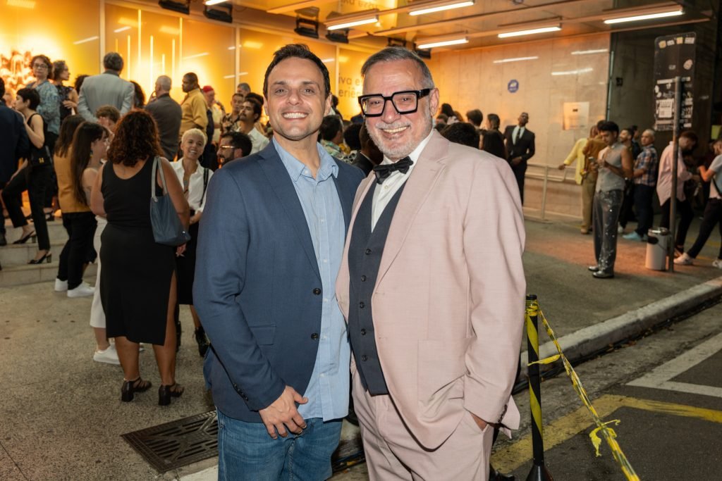 Tato Consorti e Ivam Cabral no Prêmio Shell de Teatro (12/03/2024) | Foto por @AndreStefano