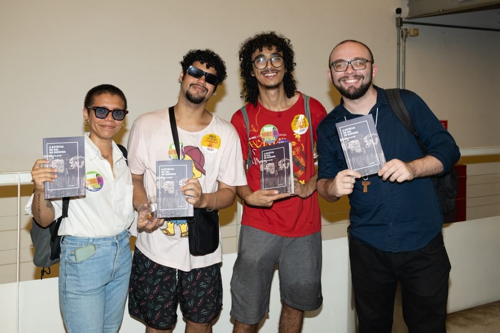 Lançamento do livro "A Estátua de Sal de Sodoma", de Alberto Guzik, na unidade Roosevelt da SP Escola de Teatro. (20/03/2024) | Foto por @AndreStefano