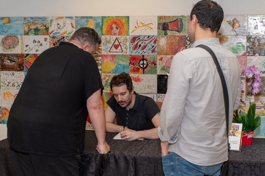Lançamento do livro “A queda ontológica do androide místico”, de Marcio Aquiles, na unidade Roosevelt da SP Escola de Teatro. (6/3/24). | Foto: Rodrigo Reis