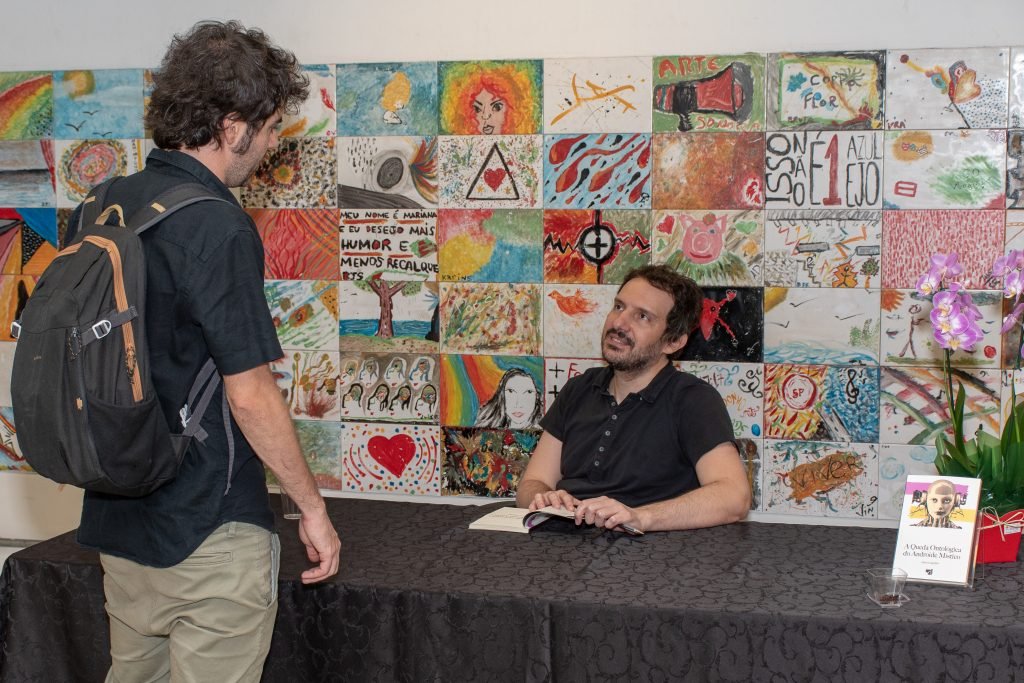 Lançamento do livro “A queda ontológica do androide místico”, de Marcio Aquiles, na unidade Roosevelt da SP Escola de Teatro. (6/3/24). | Foto: Rodrigo Reis