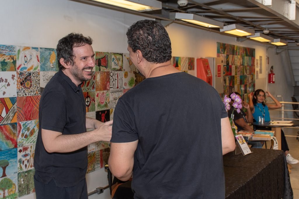 Lançamento do livro “A queda ontológica do androide místico”, de Marcio Aquiles, na unidade Roosevelt da SP Escola de Teatro. (6/3/24). | Foto: Rodrigo Reis
