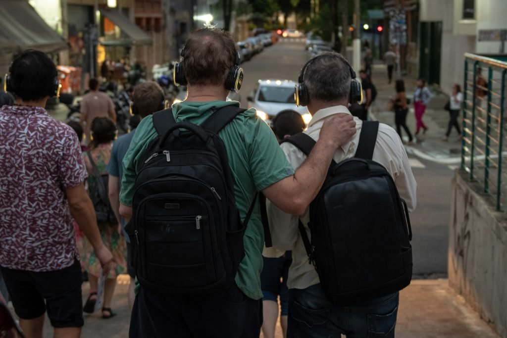 Performances do projeto "PERROS - Diálogos Caninos", no Parque Augusta e Praça Roosevelt. (05/03/24). | Foto: Rodrigo Reis