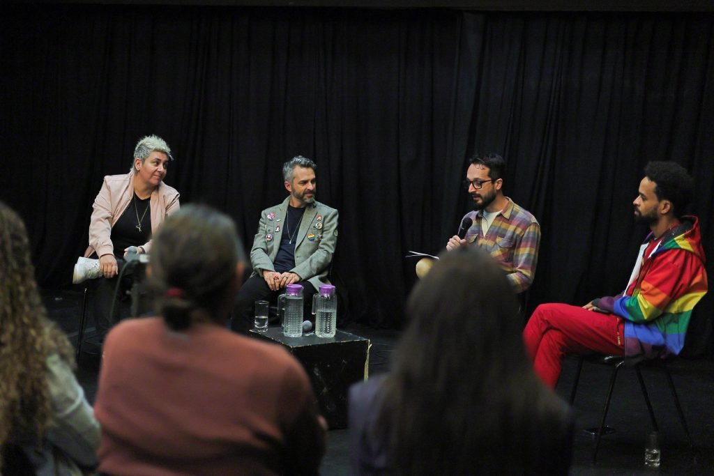 Mesa de Discussão LGBTQIAP+ nas artes
