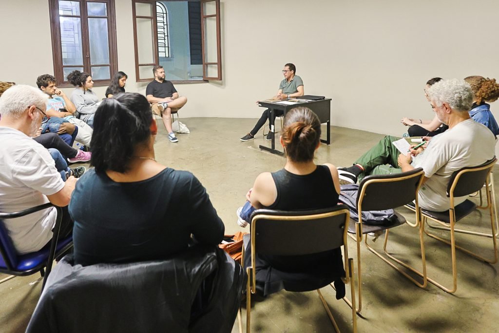 Produção teatral - Meios e modos de produção