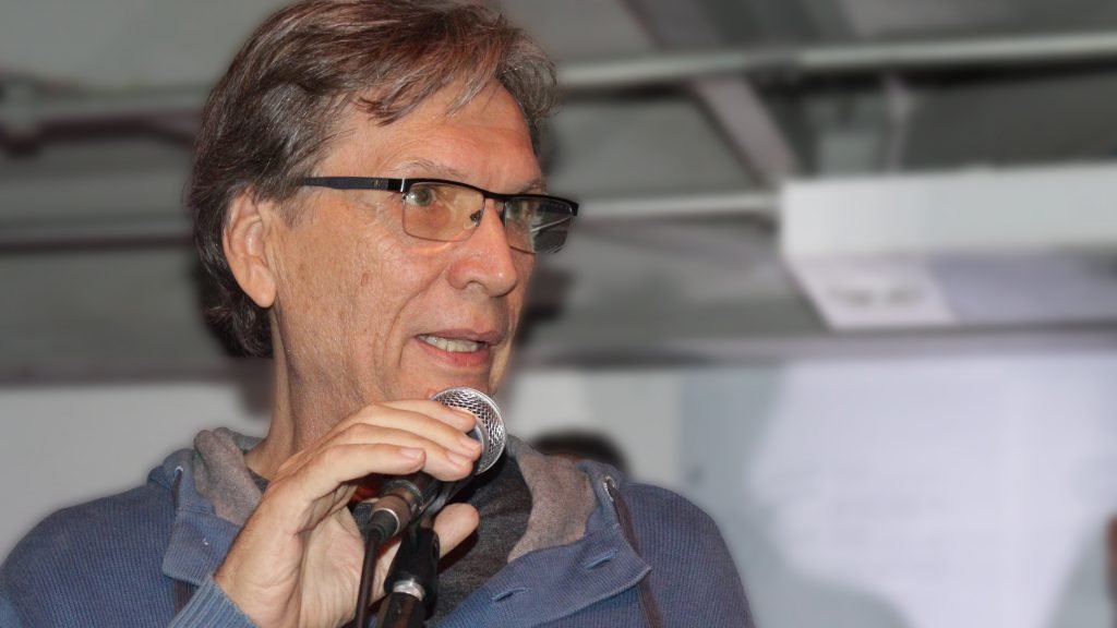 Alexandre Mate: pesquisador e organizador do livro “Breves Apontamentos Sobre o Teatro Das_Nas_Pelas_Periferias".