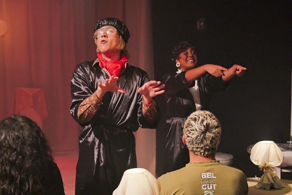 Espetáculo ”O Ralo da Fossa", na SP Escola de Teatro. (7/8/2024) | Foto: Clara Silva