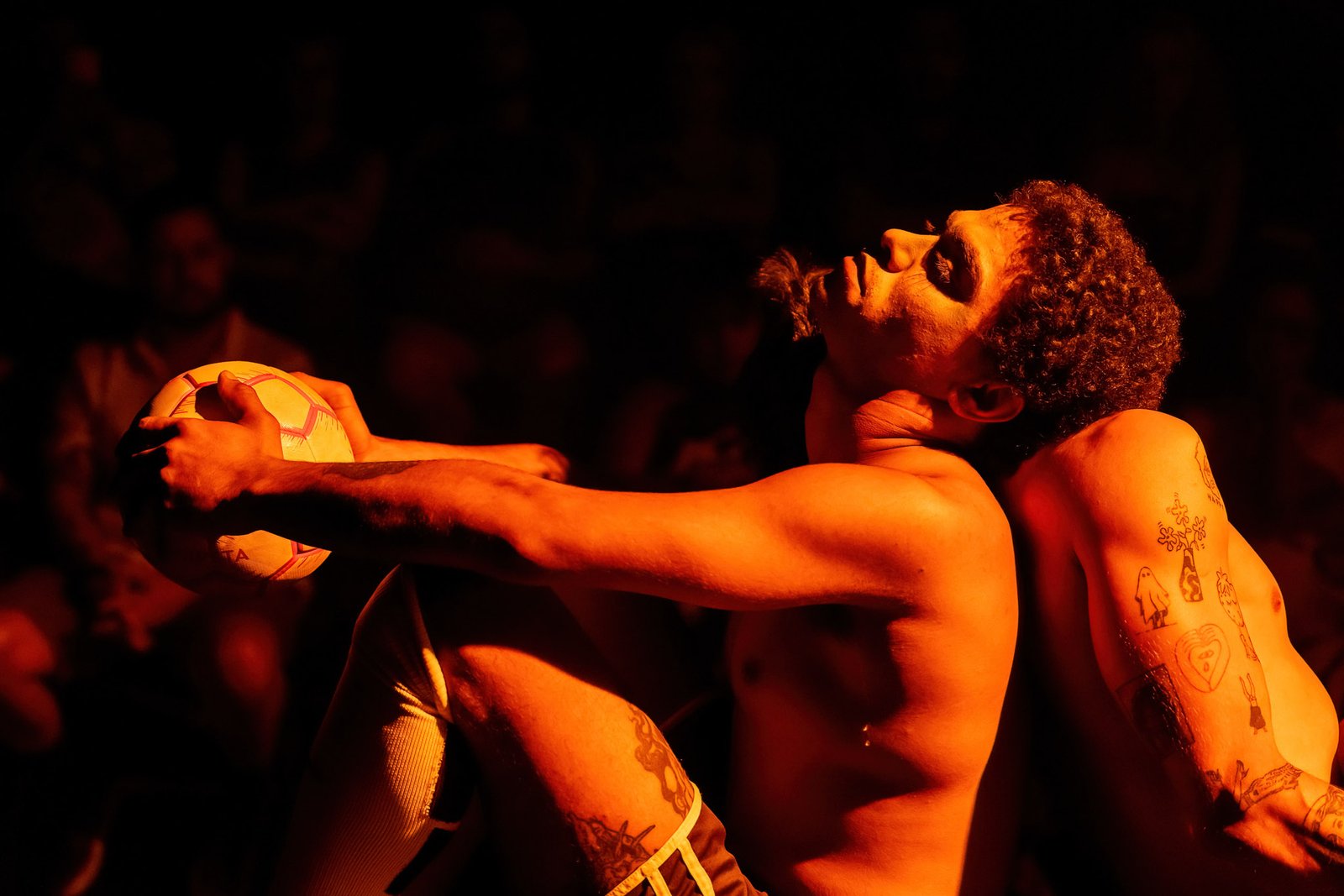 Apresentação no primeiro dia da Mostra de Microcenas dos estudantes de Direção da SP Escola de Teatro. (31/08/2024). | Foto: André Stefano