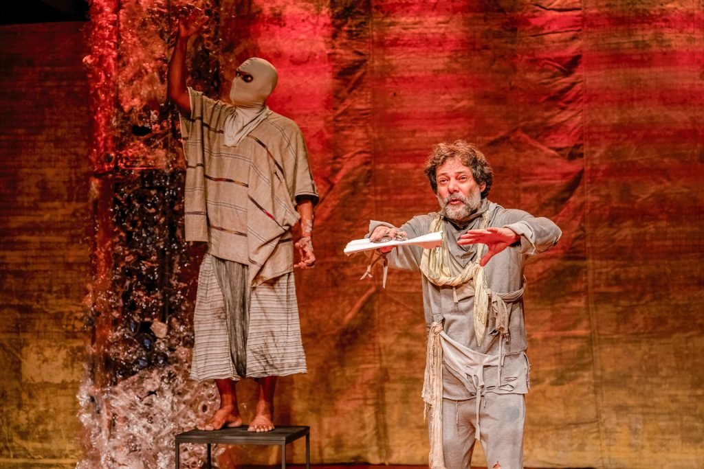 Estreia da peça “Hello, Édipo (Panóptico/Foucault)”, da Cia Veneno do Teatro, na unidade Roosevelt da SP Escola de Teatro. (20/09/2024) | Foto por @AndreStefano