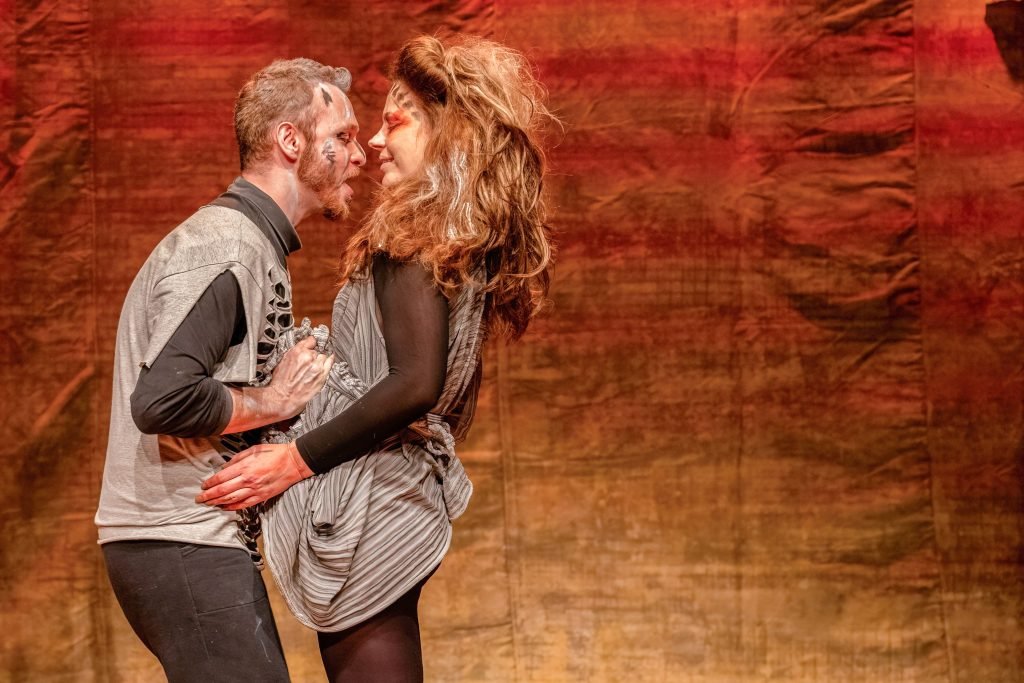 Estreia da peça “Hello, Édipo (Panóptico/Foucault)”, da Cia Veneno do Teatro, na unidade Roosevelt da SP Escola de Teatro. (20/09/2024) | Foto por @AndreStefano