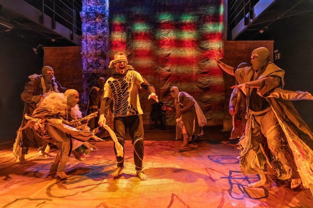 Estreia da peça “Hello, Édipo (Panóptico/Foucault)”, da Cia Veneno do Teatro, na unidade Roosevelt da SP Escola de Teatro. (20/09/2024) | Foto por @AndreStefano