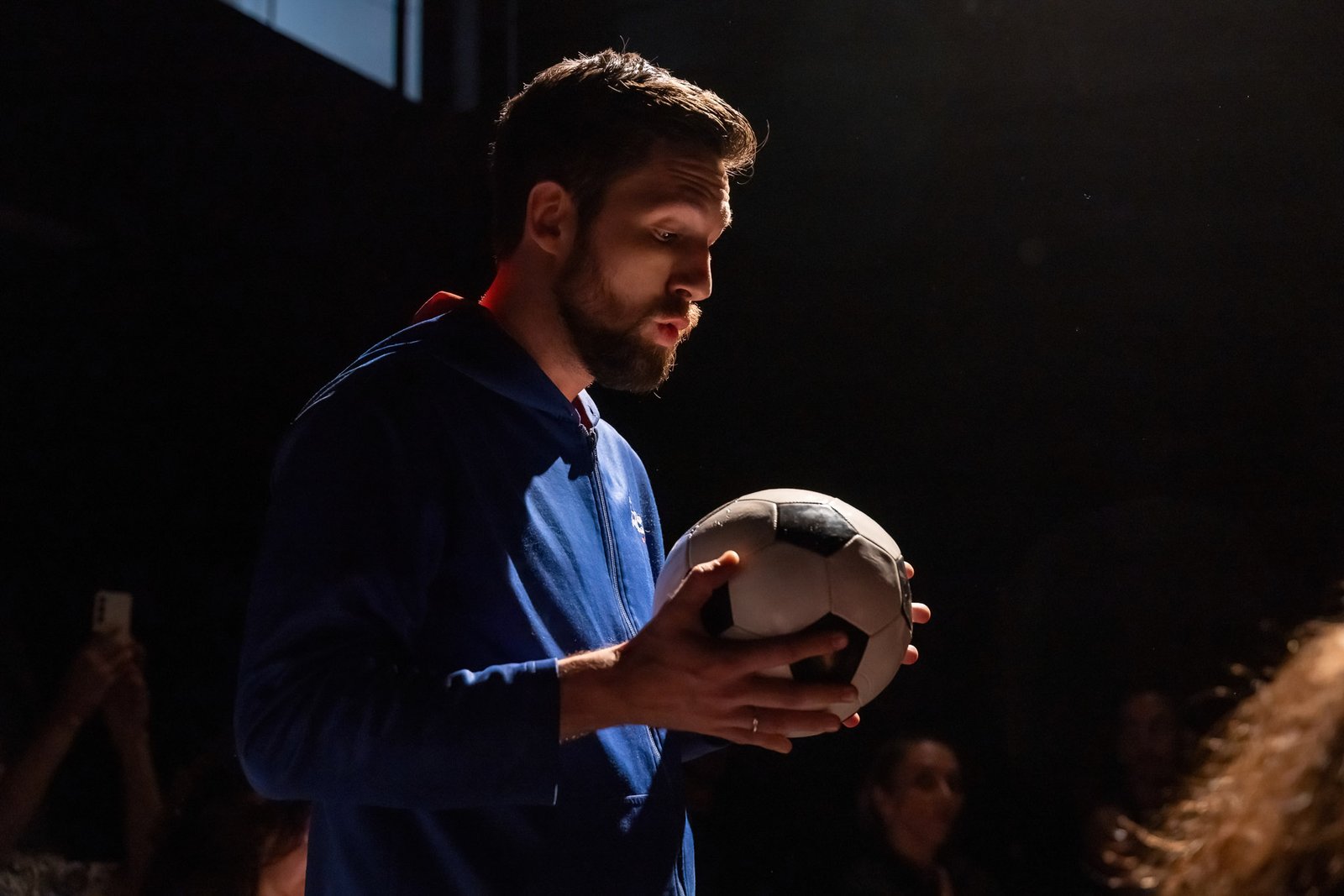 Apresentação no primeiro dia da Mostra de Microcenas dos estudantes de Direção da SP Escola de Teatro. (31/08/2024). | Foto: André Stefano