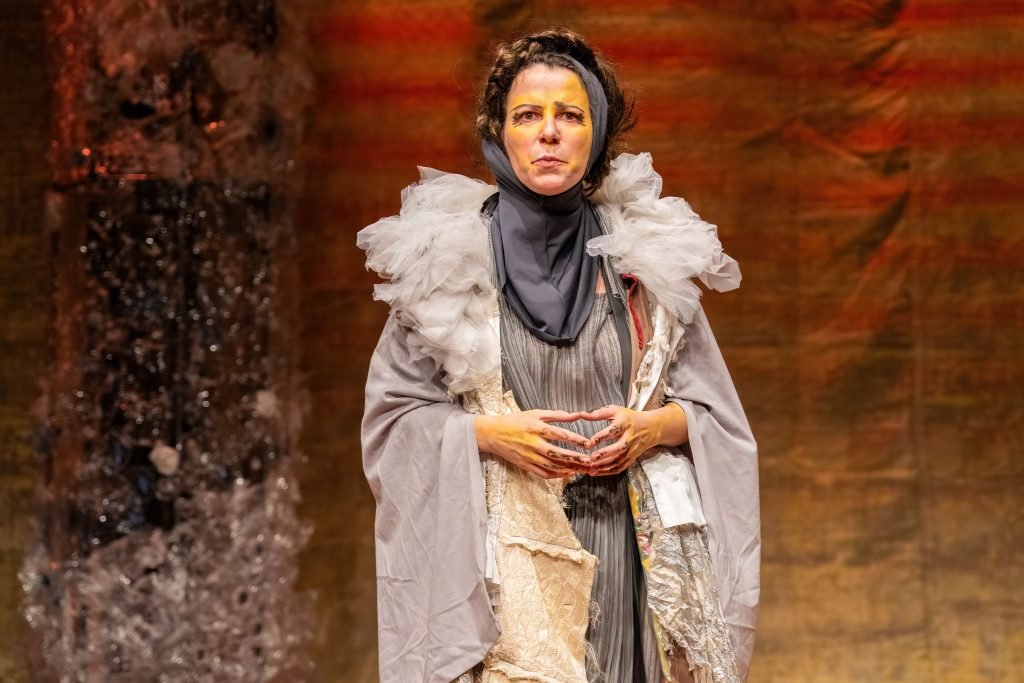 Estreia da peça “Hello, Édipo (Panóptico/Foucault)”, da Cia Veneno do Teatro, na unidade Roosevelt da SP Escola de Teatro. (20/09/2024) | Foto por @AndreStefano