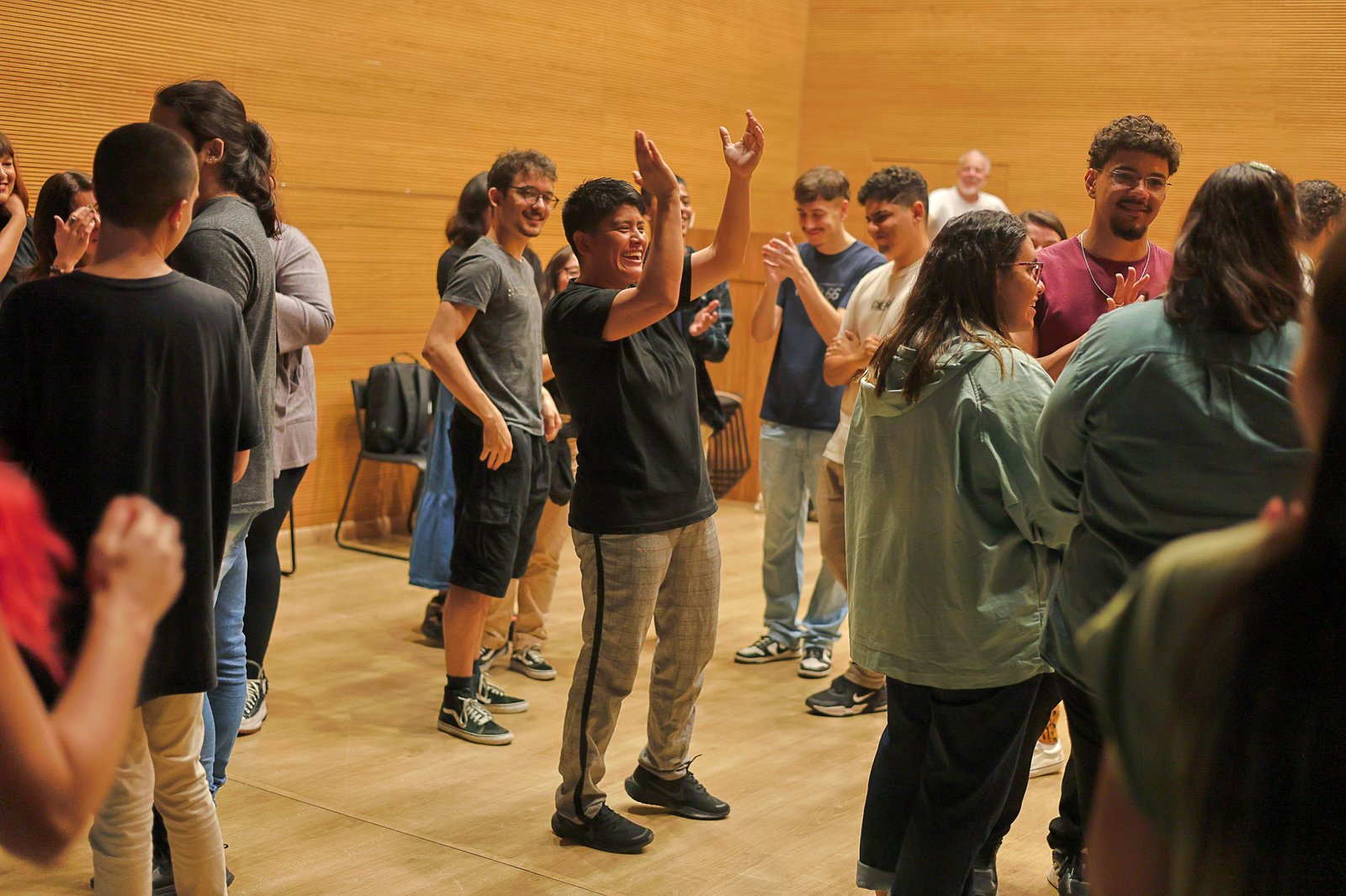 Oficina de Teatro na Faculdade Cultura Inglesa a partir da contrapartida dos alunos bolsistas do Programa Oportunidades.(22/10/2024). | Foto: Clara Silva.