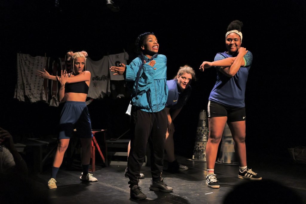 Experimento II do grupo N3 Amarelo, do segundo semestre de 2024, na SP Escola de Teatro. | Foto: Clara Silva/Adaap