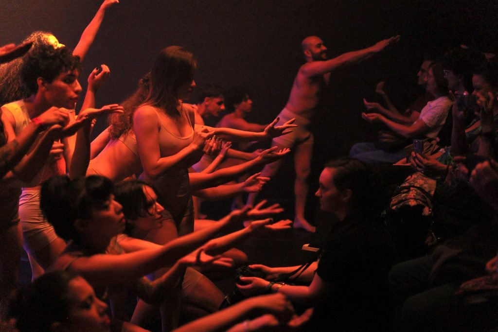 Sinestesia – Grupo Jovem Sinestesia – São Paulo Escola de Dança