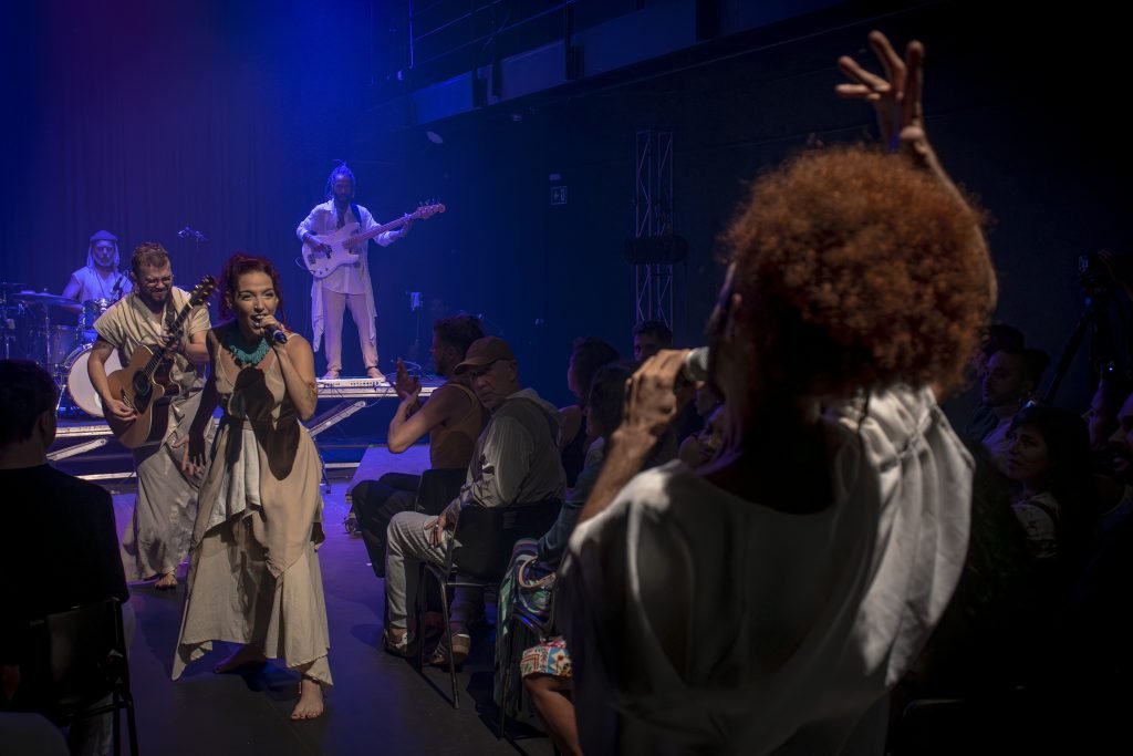 SP Música: show-espetáculo “Estradas Dentro”, na unidade Roosevelt, em 24/11/2024. | Foto: Rodrigo Reis