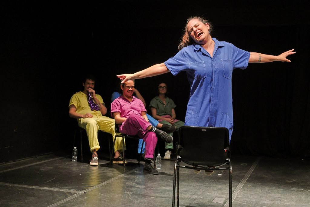 Espetáculo "Luz, Câmera e Improvisação", na sede Roosevelt da SP Escola de Teatro. (14/12/2024) | Foto: Clara Silva