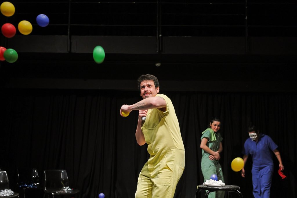 Espetáculo "Luz, Câmera e Improvisação", na sede Roosevelt da SP Escola de Teatro. (14/12/2024) | Foto: Clara Silva