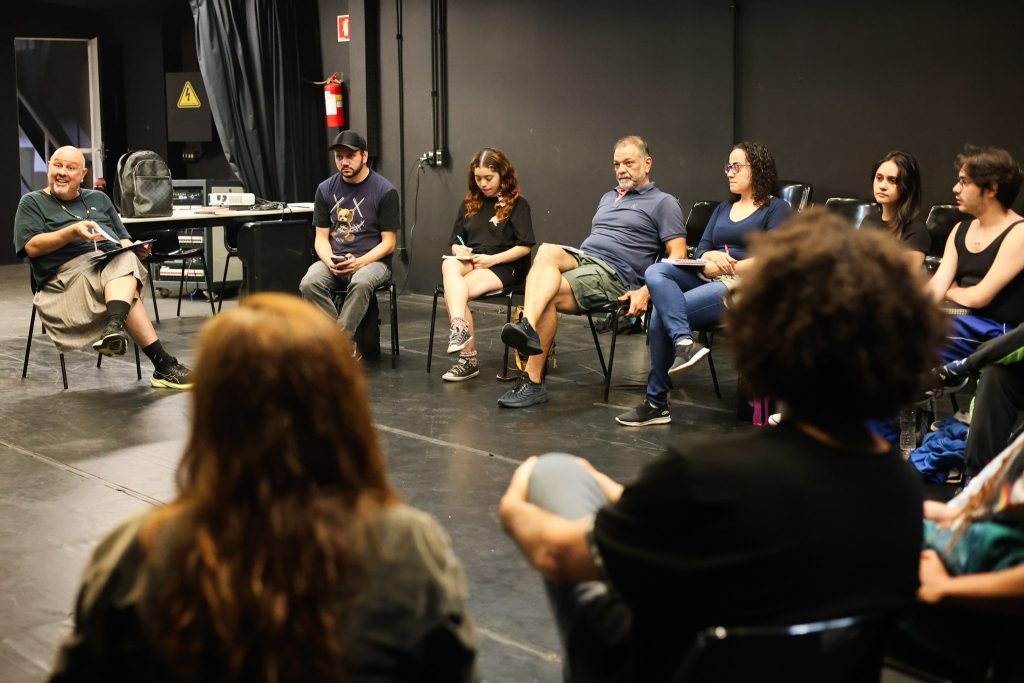 Curso “A composição do personagem a partir da palavra” com Gerson Steves, na sede Roosevelt da SP Escola de Teatro. (15/04/2025) | Foto: Clara Silva.