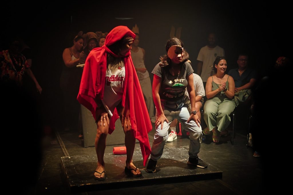 Mostra de Microcenas dos estudantes do módulo azul do curso regular de Direção da SP Escola de Teatro. (29/03/2025). | Foto: Clara Silva