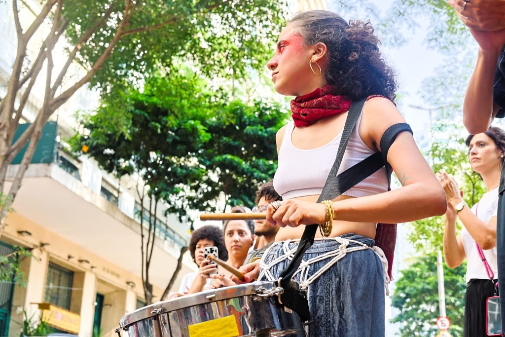 Mostra de Microcenas dos estudantes do módulo azul do curso regular de Direção da SP Escola de Teatro. (29/03/2025). | Foto: Clara Silva