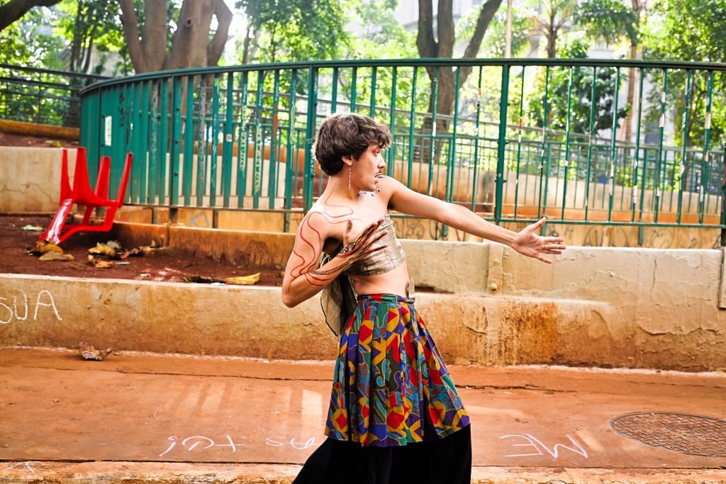 Mostra de Microcenas dos estudantes do módulo azul do curso regular de Direção da SP Escola de Teatro. (29/03/2025). | Foto: Clara Silva