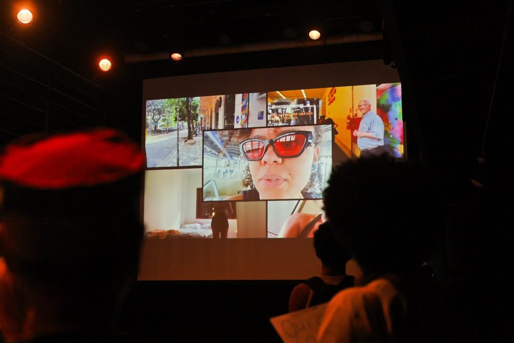 Mostra de Microcenas dos estudantes do módulo azul do curso regular de Direção da SP Escola de Teatro. (29/03/2025). | Foto: Clara Silva