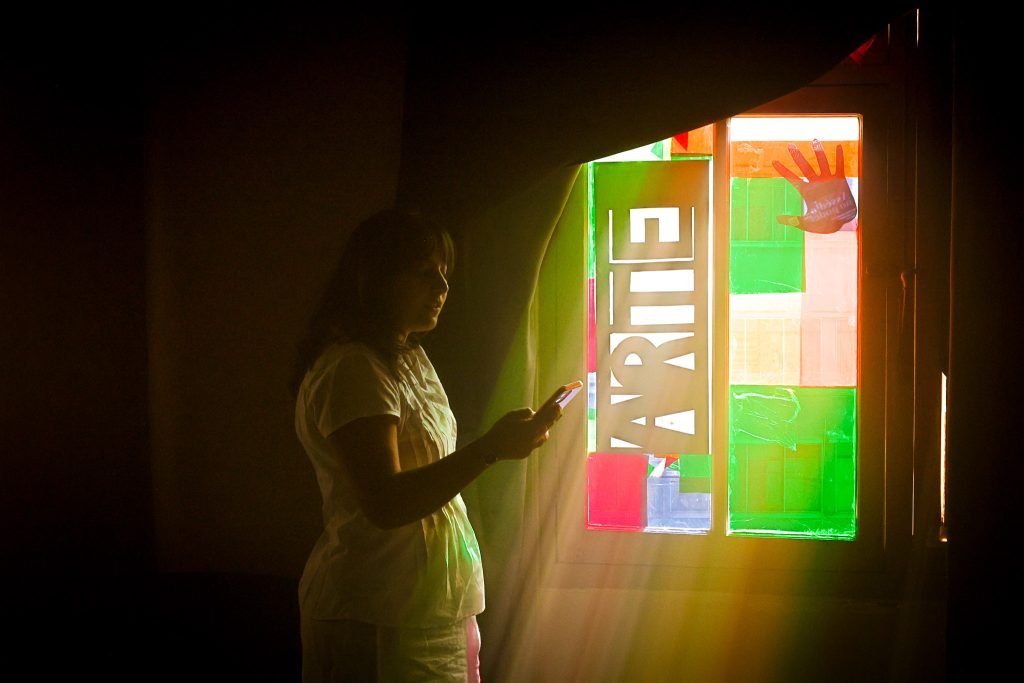 Atividade de curso de Iluminação na sede Brás da SP Escola de Teatro. (9/5/2025). | Foto: Clara Silva
