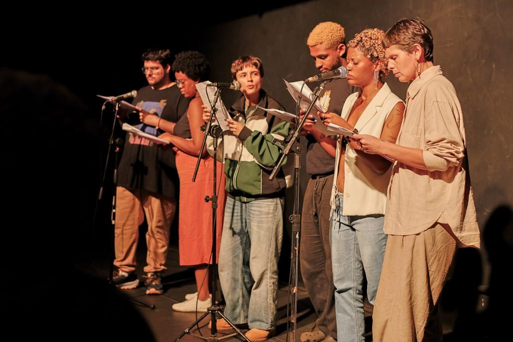 Primeiro dia do Cena Única, mostra dos estudantes de Dramaturgia da SP Escola de Teatro. (6/5/2025). | Foto: Clara Silva
