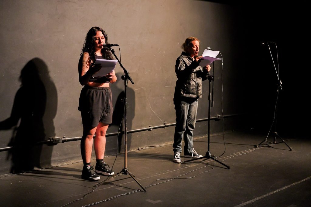 Terceiro dia do Cena Única, mostra dos estudantes de Dramaturgia da SP Escola de Teatro. (9/5/2025). | Foto: Clara Silva