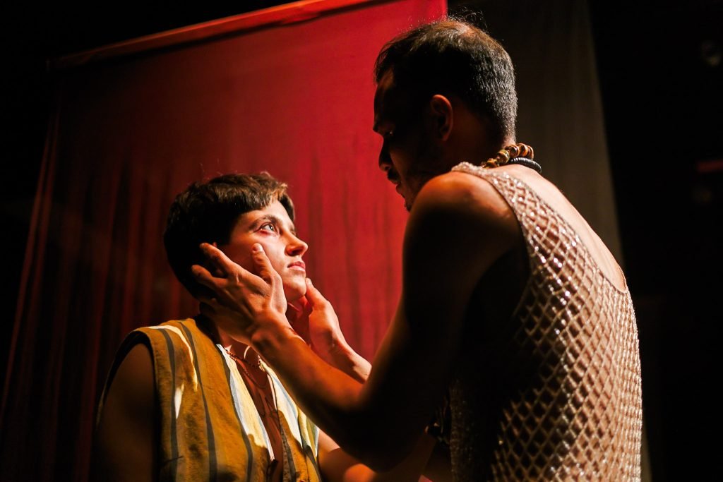 Experimento II do grupo N4 Verde, do primeiro semestre de 2025, na SP Escola de Teatro. | Foto: Clara Silva.