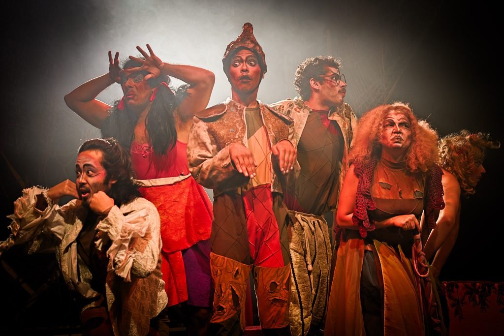 Experimento II do grupo N7 Verde, do primeiro semestre de 2025, na SP Escola de Teatro. | Foto: Clara Silva.