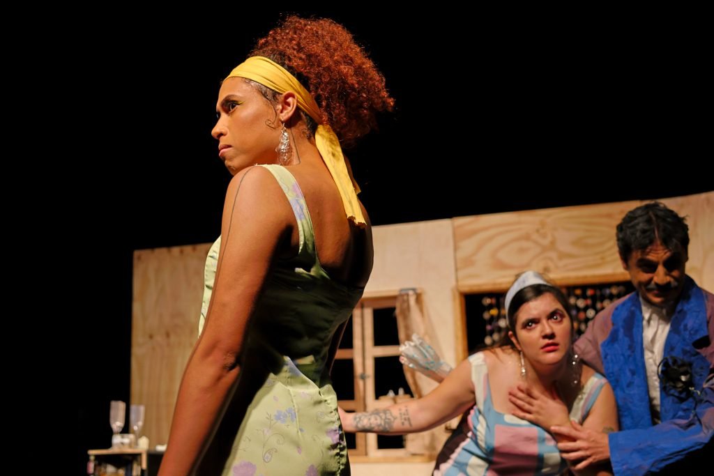 Experimento II do grupo N8 Verde, do primeiro semestre de 2025, na SP Escola de Teatro. | Foto: Clara Silva.