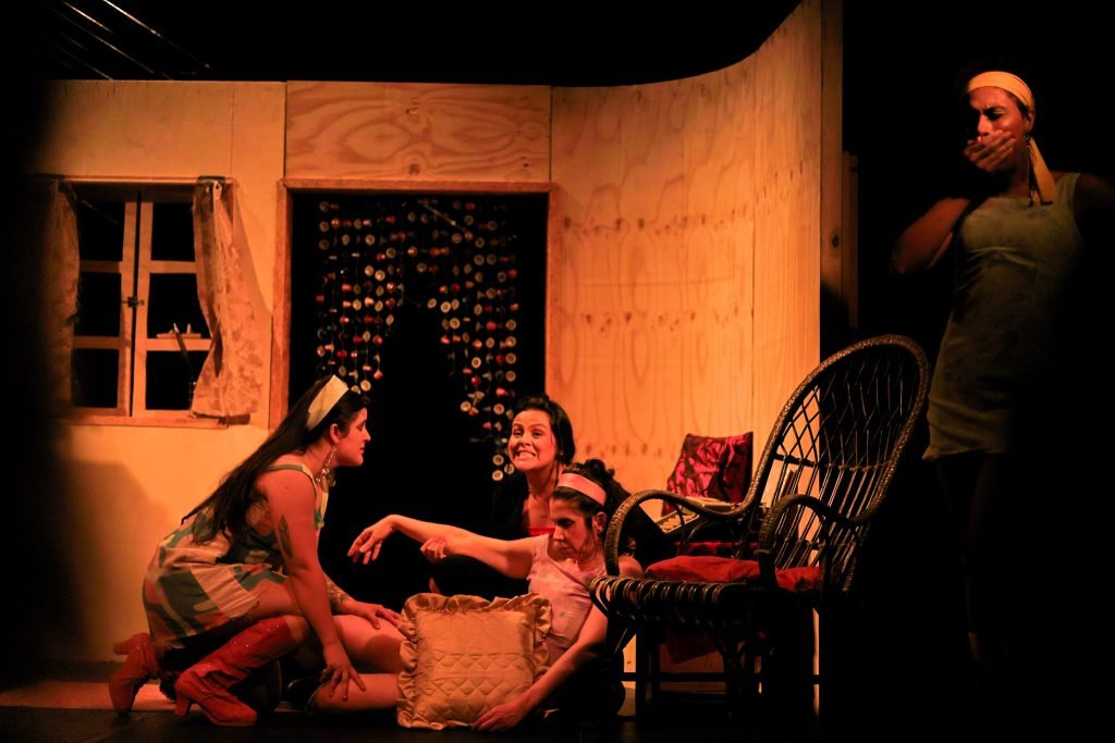 Experimento II do grupo N8 Verde, do primeiro semestre de 2025, na SP Escola de Teatro. | Foto: Clara Silva.