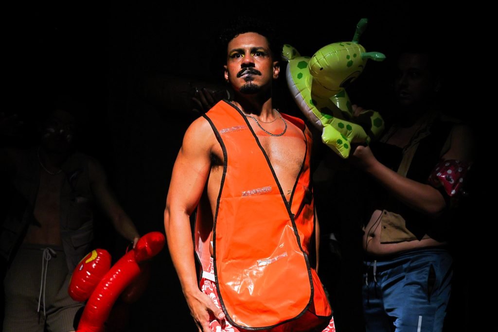 Mostra de Microcenas dos estudantes do módulo verde do curso regular de Direção da SP Escola de Teatro. (17/05/2025). | Foto: Clara Silva