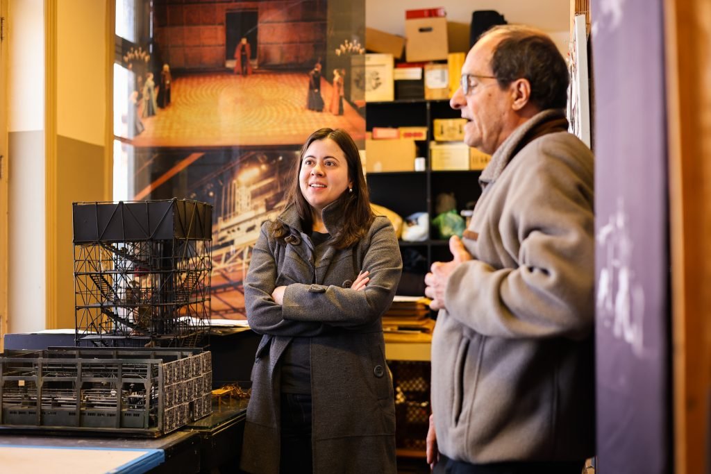 Visita da deputada federal Sâmia Bomfim, na sede Brás da SP Escola de Teatro. (13/06/2025) | Foto: Clara Silva.