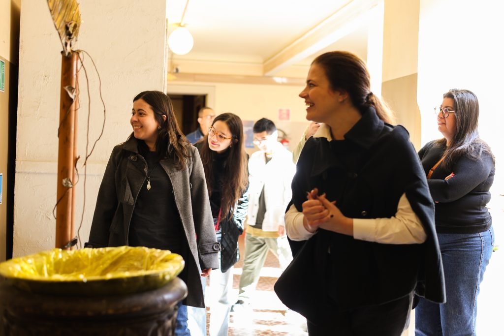 Visita da deputada federal Sâmia Bomfim, na sede Brás da SP Escola de Teatro. (13/06/2025) | Foto: Clara Silva.