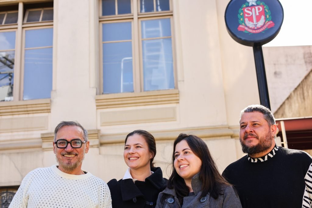 Visita da deputada federal Sâmia Bomfim, na sede Brás da SP Escola de Teatro. (13/06/2025) | Foto: Clara Silva.