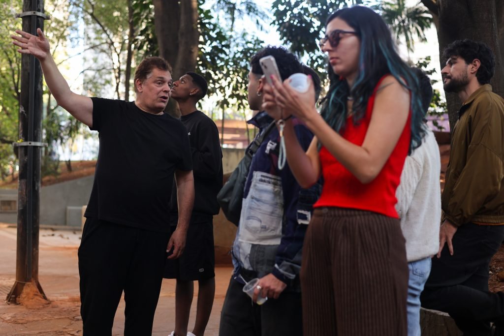 Ocupa Lab Recepção VSQ Cia de Teatro | Visita Praça Roosevelt | (14/7/2025) | Foto: Ana Kei